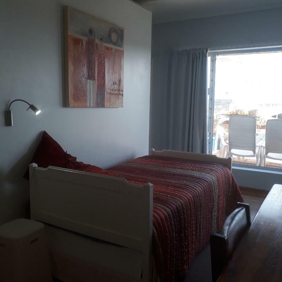 Breakaway Apartment With Balcony Yzerfontein Esterno foto